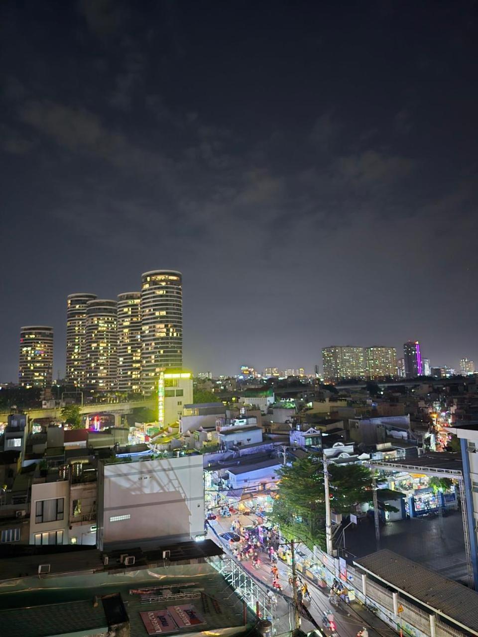 Vanapartment Thành Pho Ho Chí Minh Esterno foto
